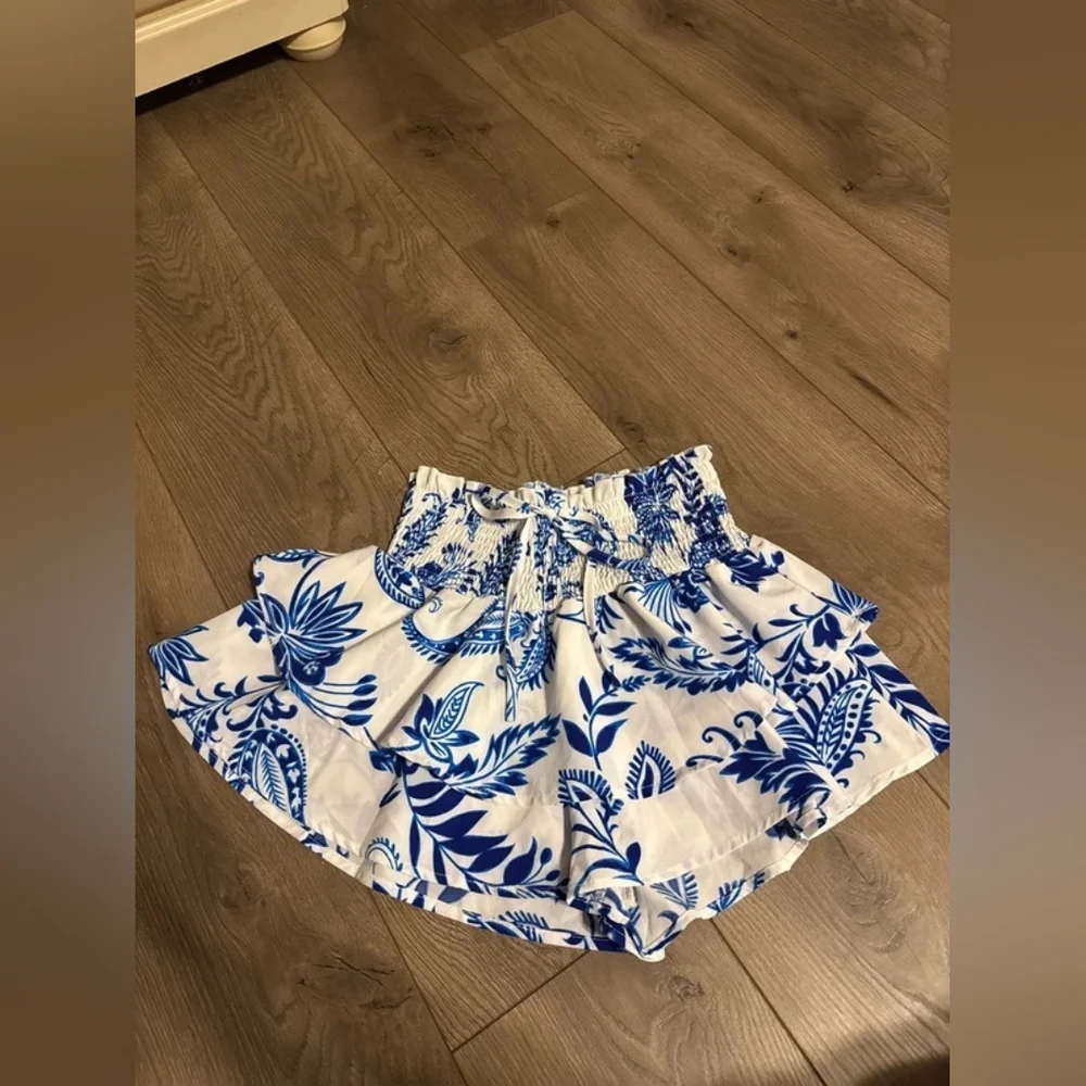 SHEIN White Shorts with Blue Floral Print
